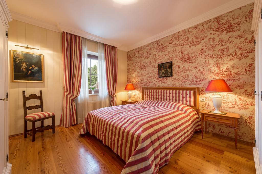 Apartments Schloss Paschbach Appiano Sulla Strada Del Vino Exterior foto
